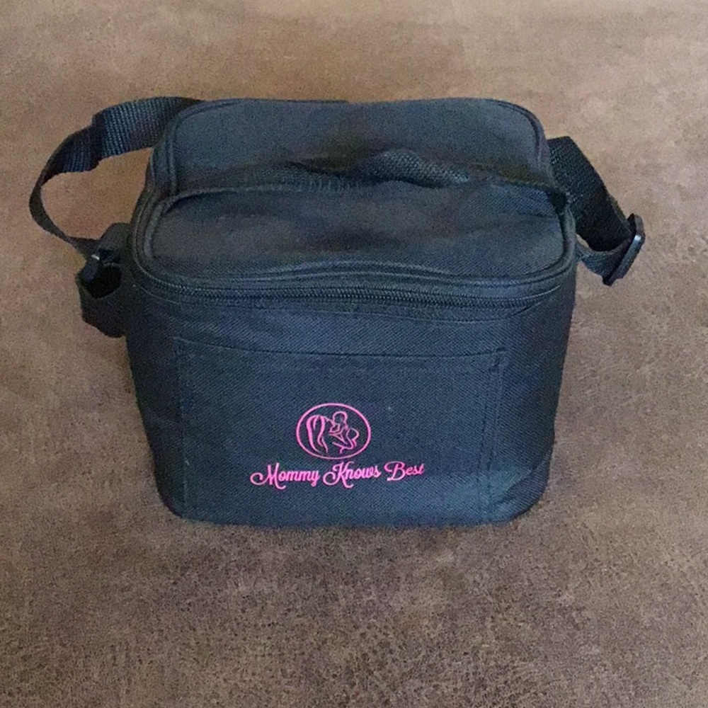 Mommy Knows Best breast pump bottle cooler